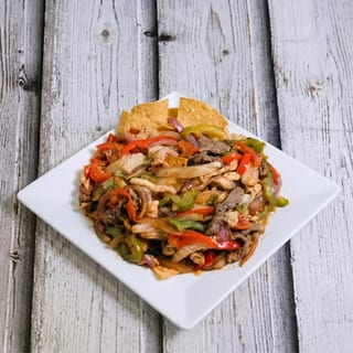 Fajitas Nachos